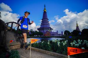 BIB: 128, 
                            <button type="button" onclick="openModal(19230357)" class="btn btn-primary btn-sm float-right btn-popup" data-toggle="modal" data-target=".modal-high-quality">
                        <i class="fas fa-shopping-cart"></i> Add to Cart
                    </button>
                                            <button type="button" onclick="isThisMe(19230357, true)" class="btn btn-success btn-sm float-right btn-popup btn-isme hidden" data-toggle="tooltip" data-placement="bottom" title="นี่คือรูปของคุณใช่ไหม คลิกที่นี่เพื่อเอาเข้าอัลบั้ม">
                        <i class="fas fa-plus"></i> Add to album
                    </button>
                    <button type="button" onclick="isThisMe(19230357, false)" class="btn btn-warning btn-sm float-right btn-popup btn-isnotme hidden">
                        <i class="fas fa-ban"></i> Remove from album
                    </button>